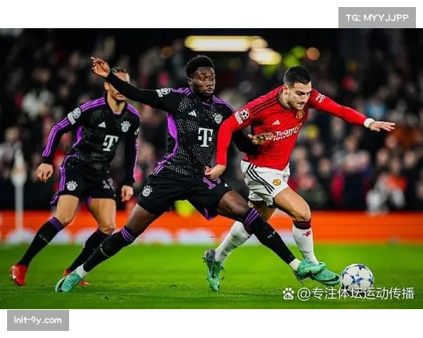 从0-1到2-1：复盘曼联如何依靠定位球扭转战局，齐尔克泽零度角破门成转折点